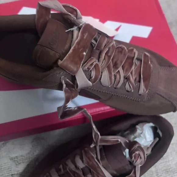 Nike Fauna Brown Cortez Sneakers - Picture 4 of 6